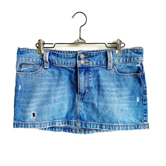 Hollister Dresses & Skirts - HOLLISTER DENIM JEAN SKIRT SZ 7